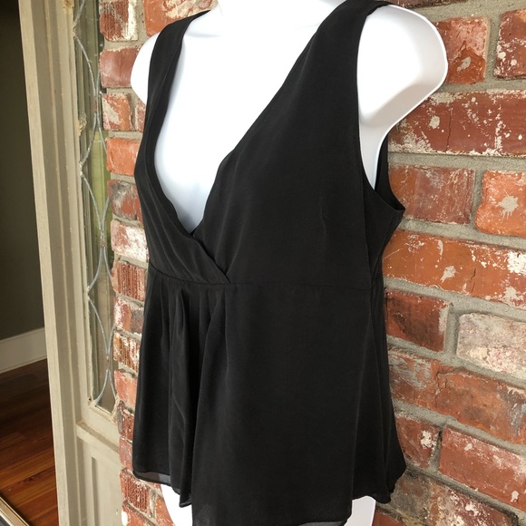 Kenneth Cole sleeveless black blouse size 8 - Picture 3 of 7